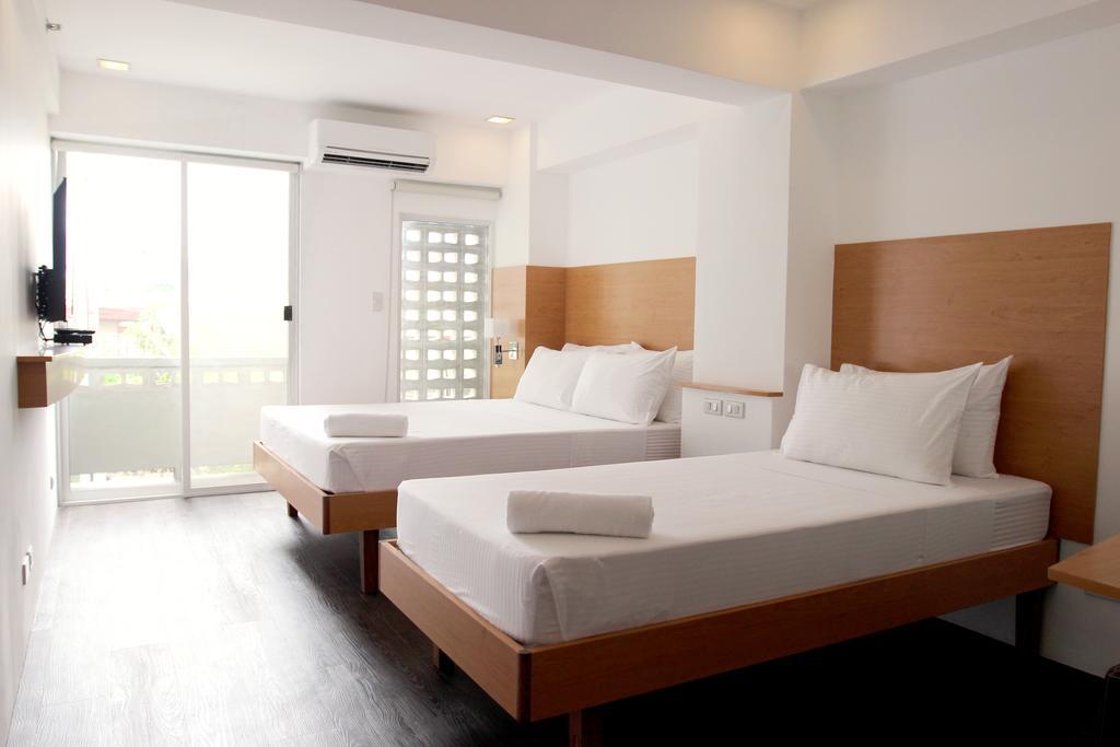 Brblock Boutique And Residences Макати Номер фото