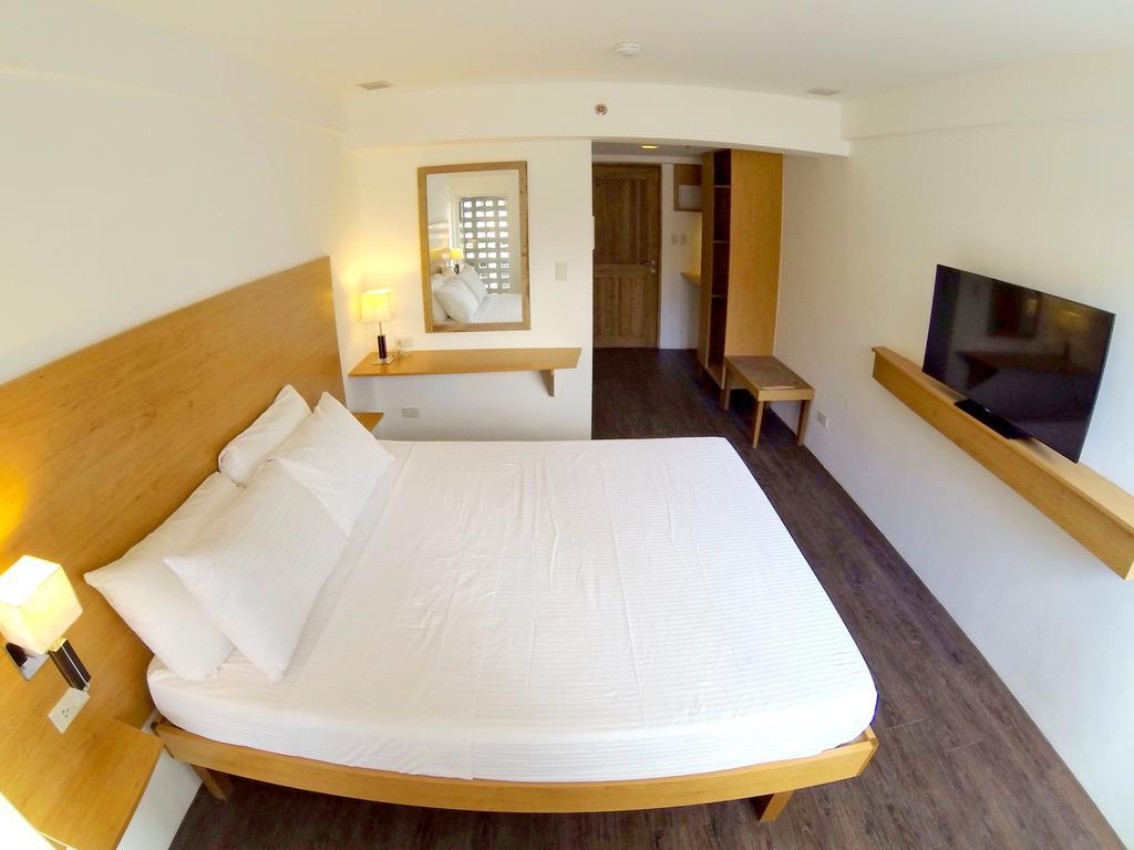 Brblock Boutique And Residences Макати Номер фото